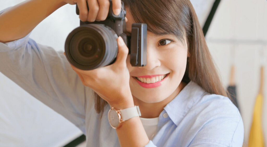 女性カメラマン、ママフォトグラファーの画像